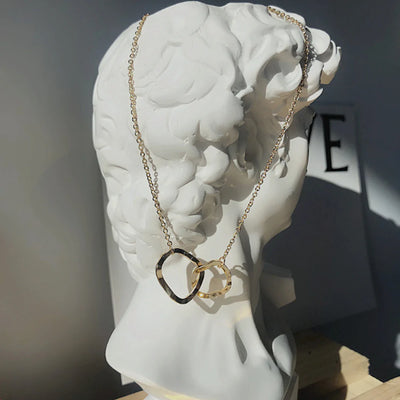 Eternal Link Irregular Circle Necklace
